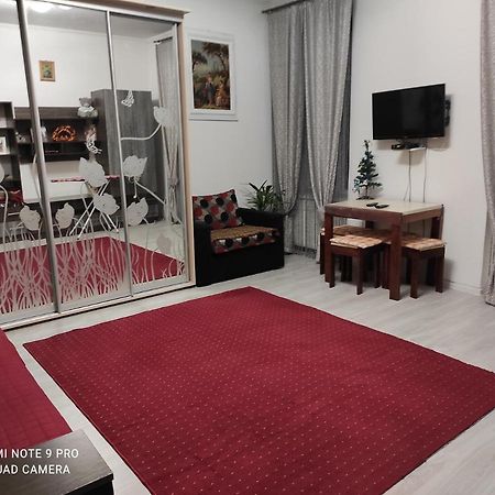 Двокімнатна Квартира В Центрі Міста Lviv Extérieur photo